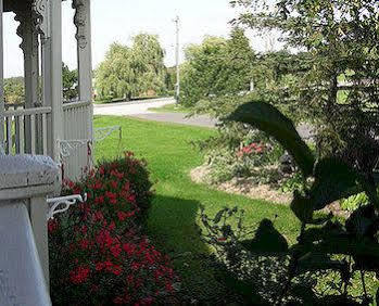 Broecheler Inn Cayuga Esterno foto
